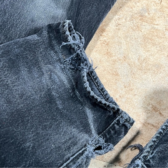 Levis 501 Jeans Mens 36x32‎ Black Denim Button Fly Mid Rise Straight Faded Pants - Picture 7 of 7